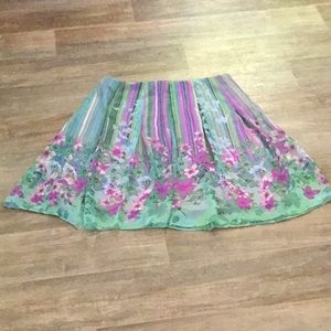 Sandra Darren flowered skirt size 16